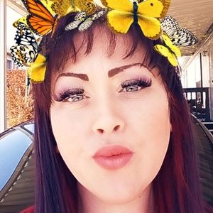 Meet your Posher, Juicy